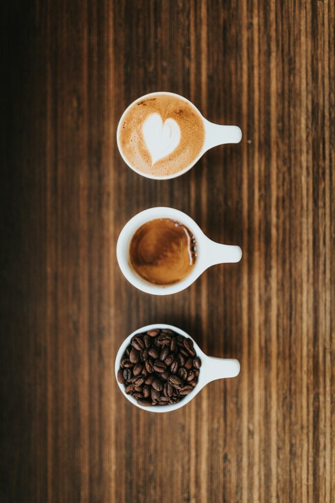 Kalorier i svart kaffe, latte og cappuccino